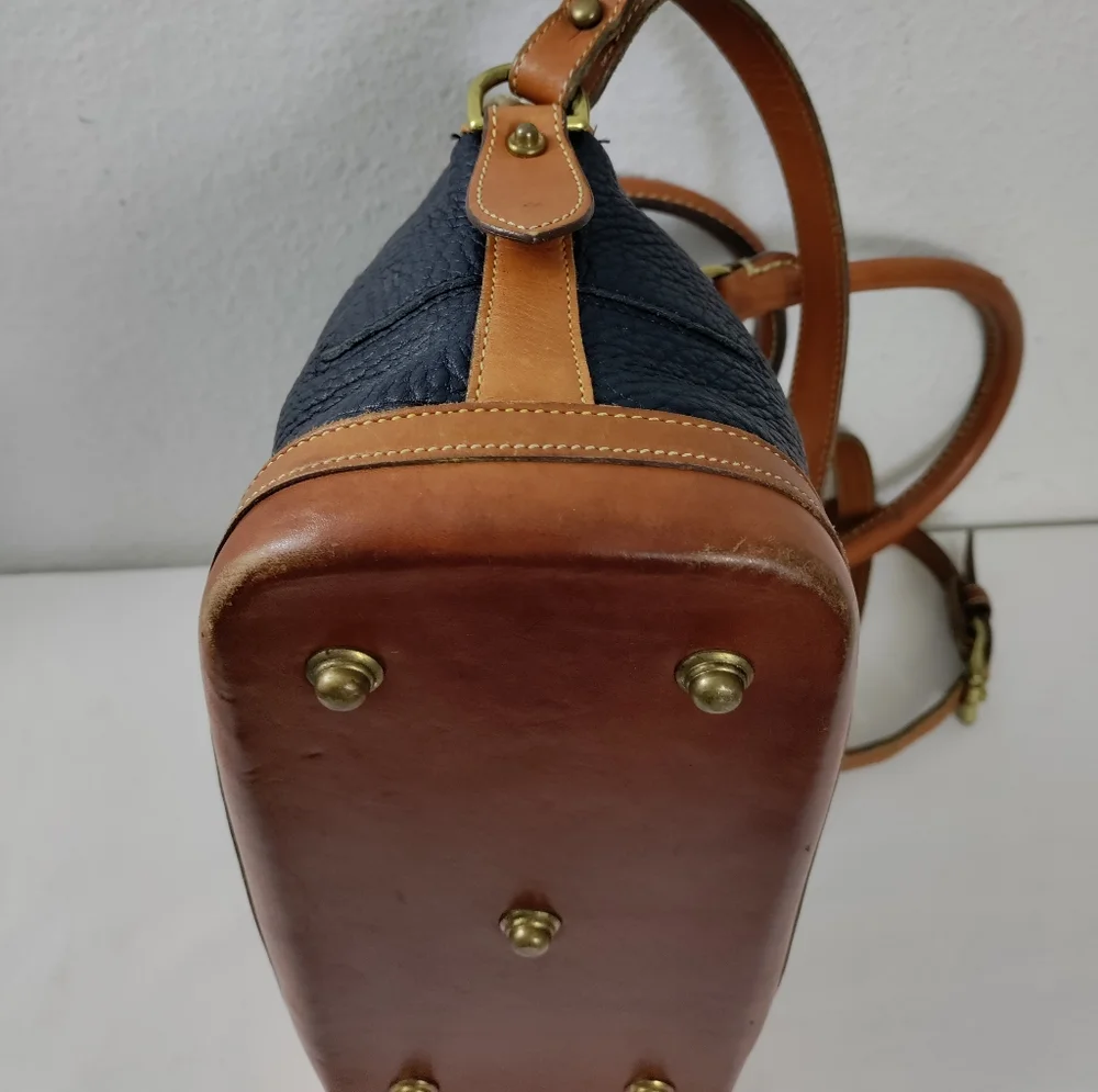 Dooney & Bourke Vintage Norfolk AWL Navy Blue Dome Satchel - Picture 9 of 13